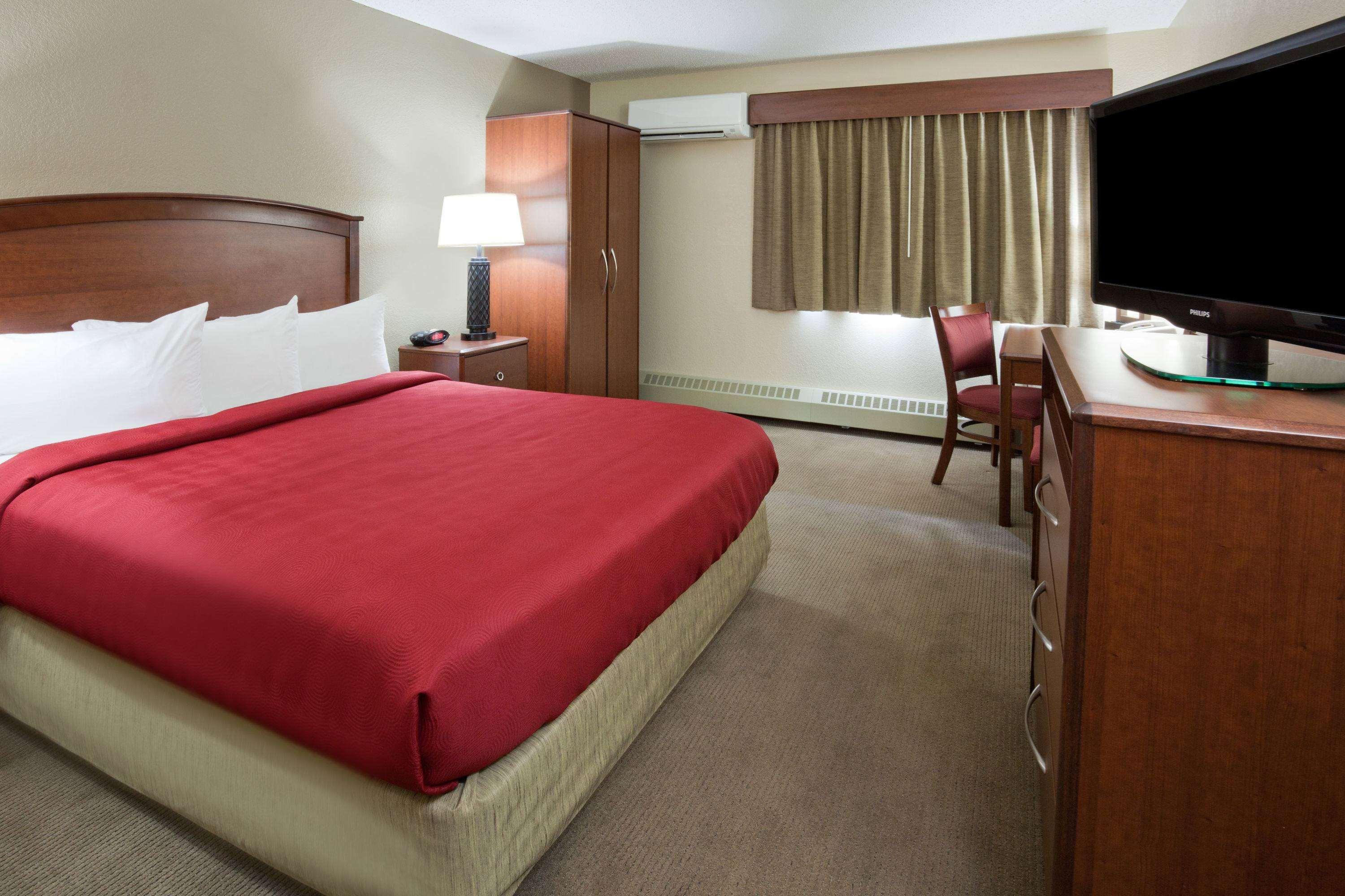 Americinn By Wyndham Roseau Екстериор снимка
