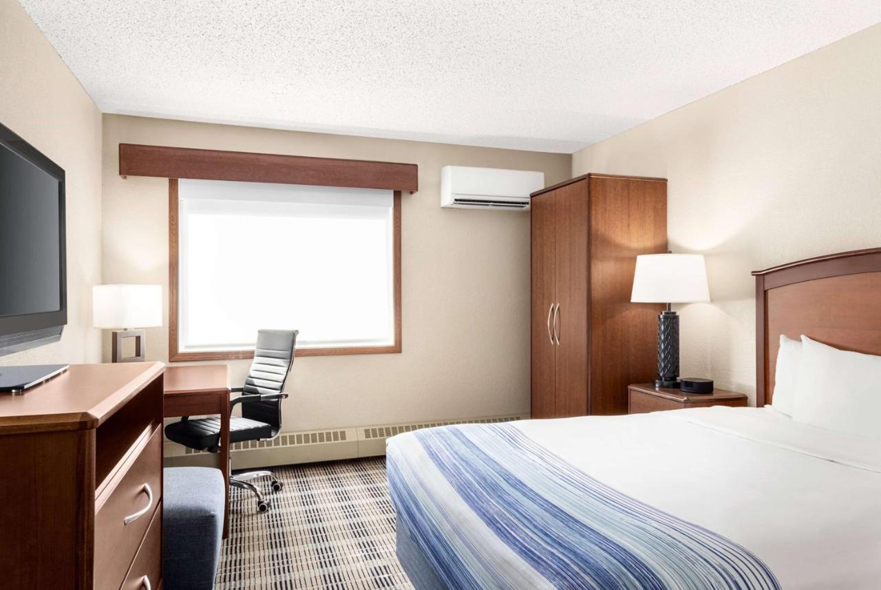 Americinn By Wyndham Roseau Екстериор снимка